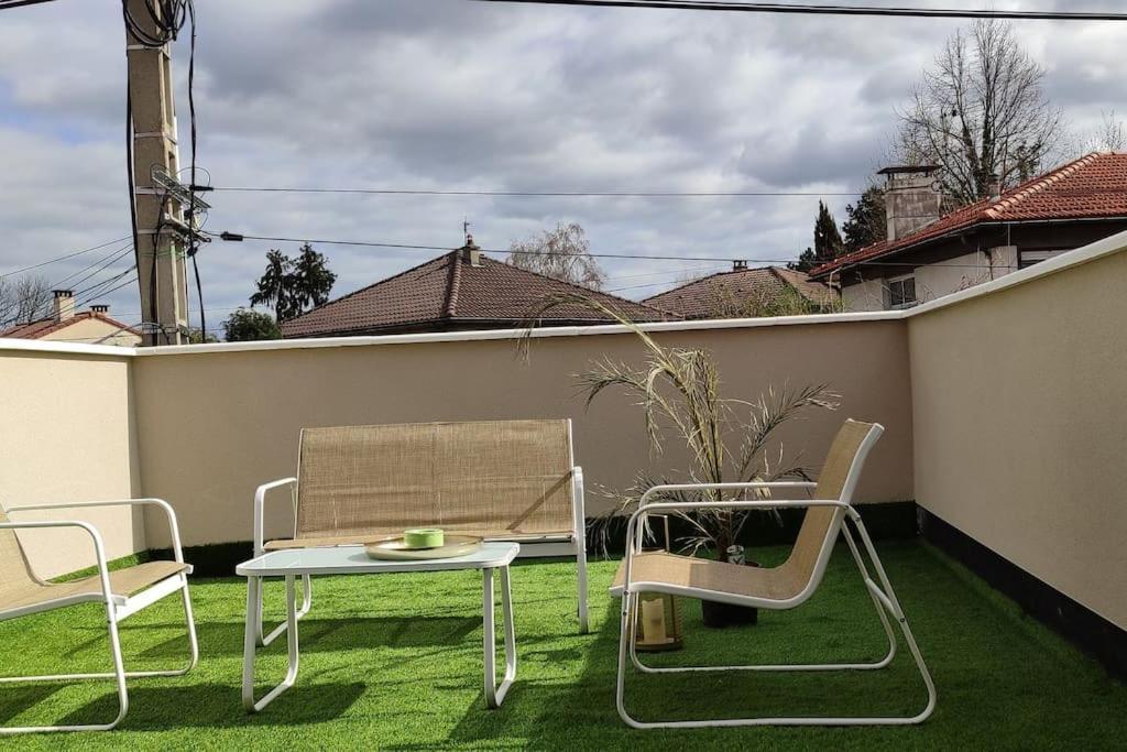 קלרמונט-פרנד Maison Cosy Terrasse Ensoleille מראה חיצוני תמונה